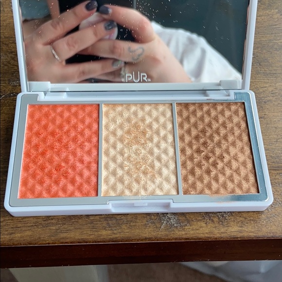 Pur Bronzer & Brightner pallet - Picture 3 of 3